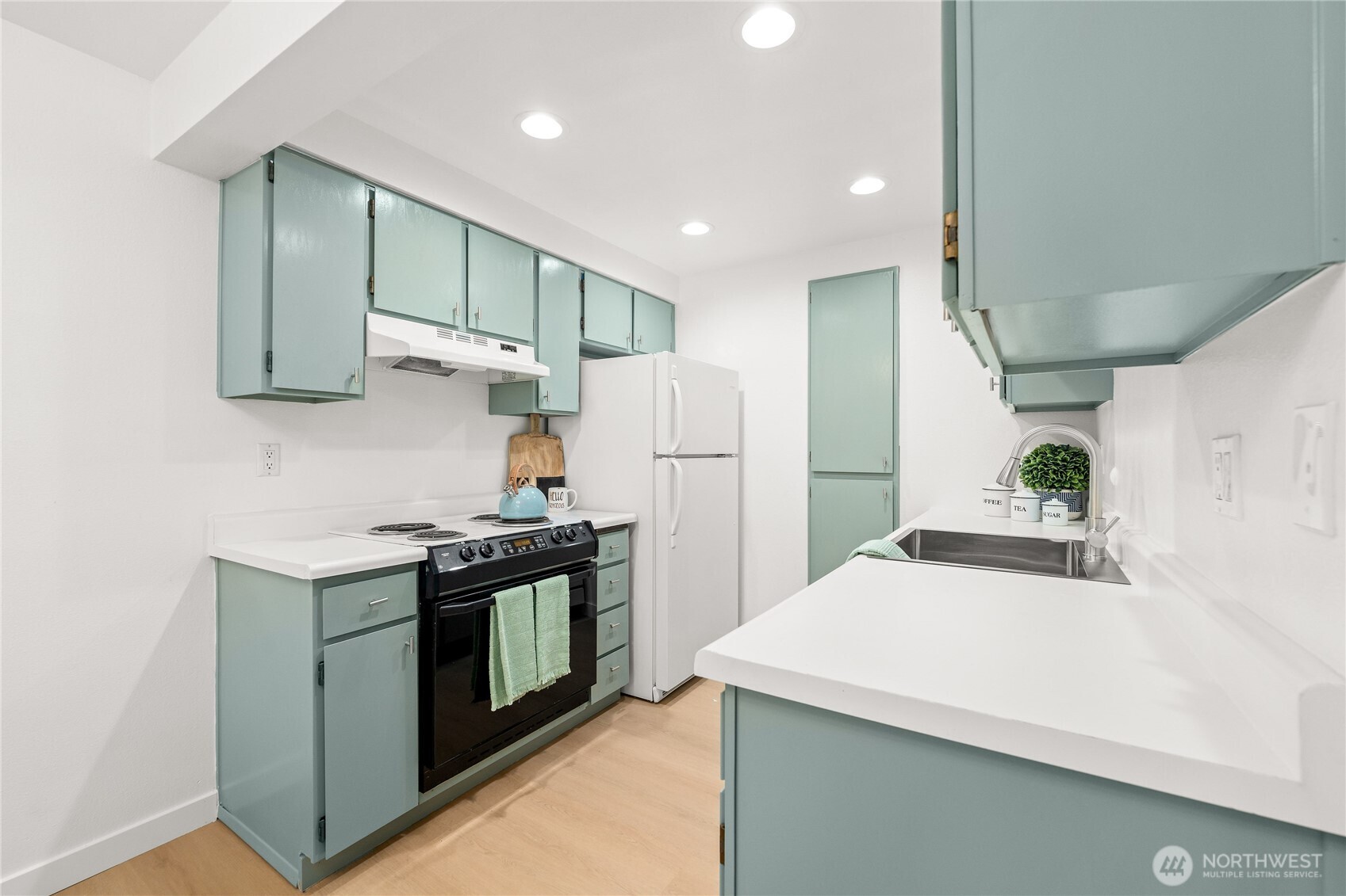 12504 NE 142nd Lane Unit: C102