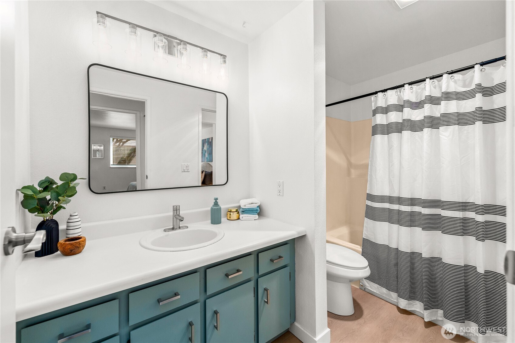 12504 NE 142nd Lane Unit: C102