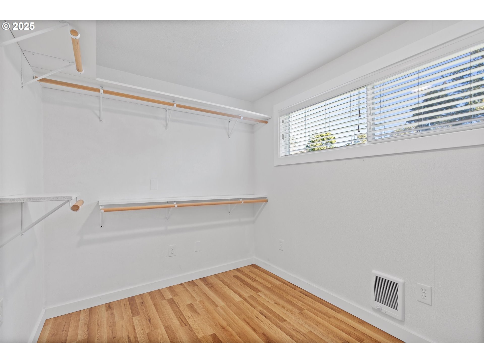 1732 NW 34TH ST