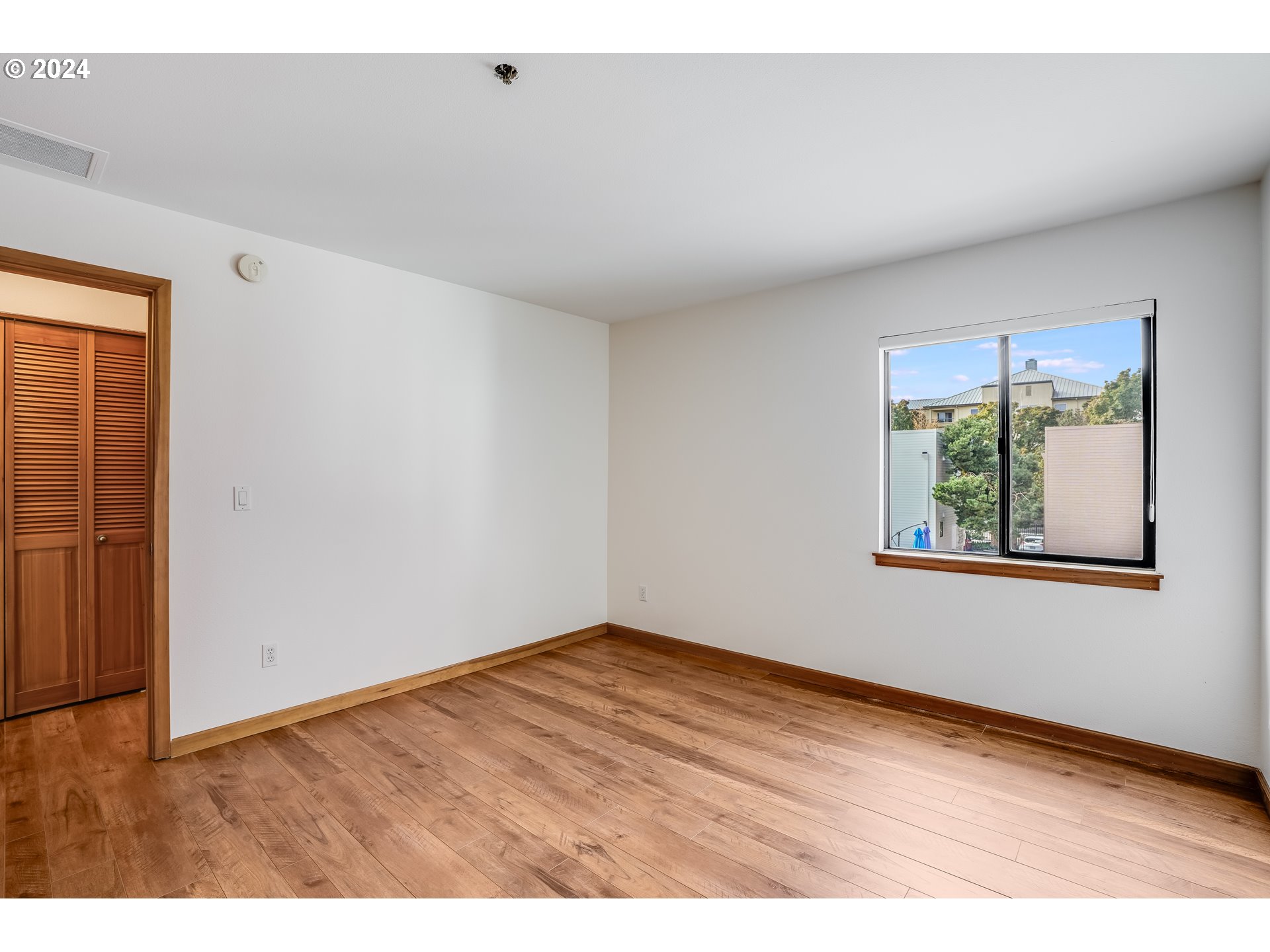 1020 NW NAITO PKWY N2