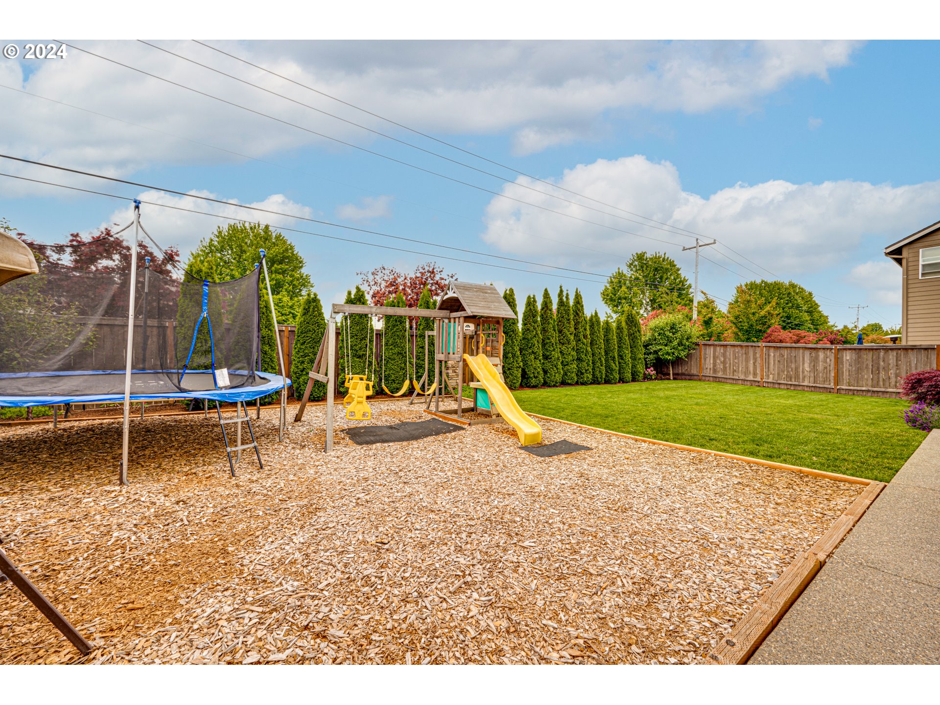 605 NE 149TH WAY