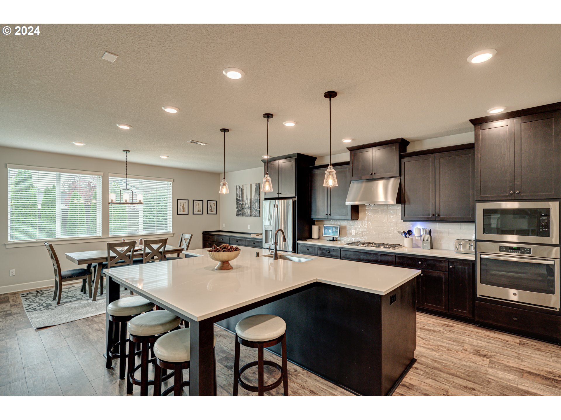 605 NE 149TH WAY