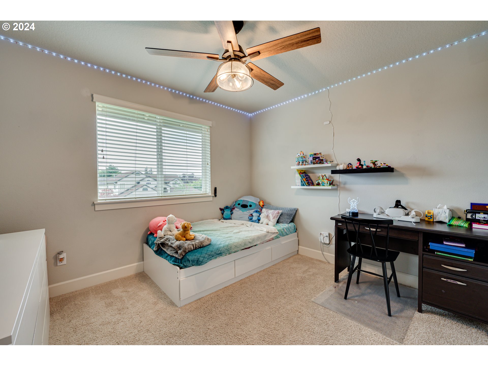 605 NE 149TH WAY