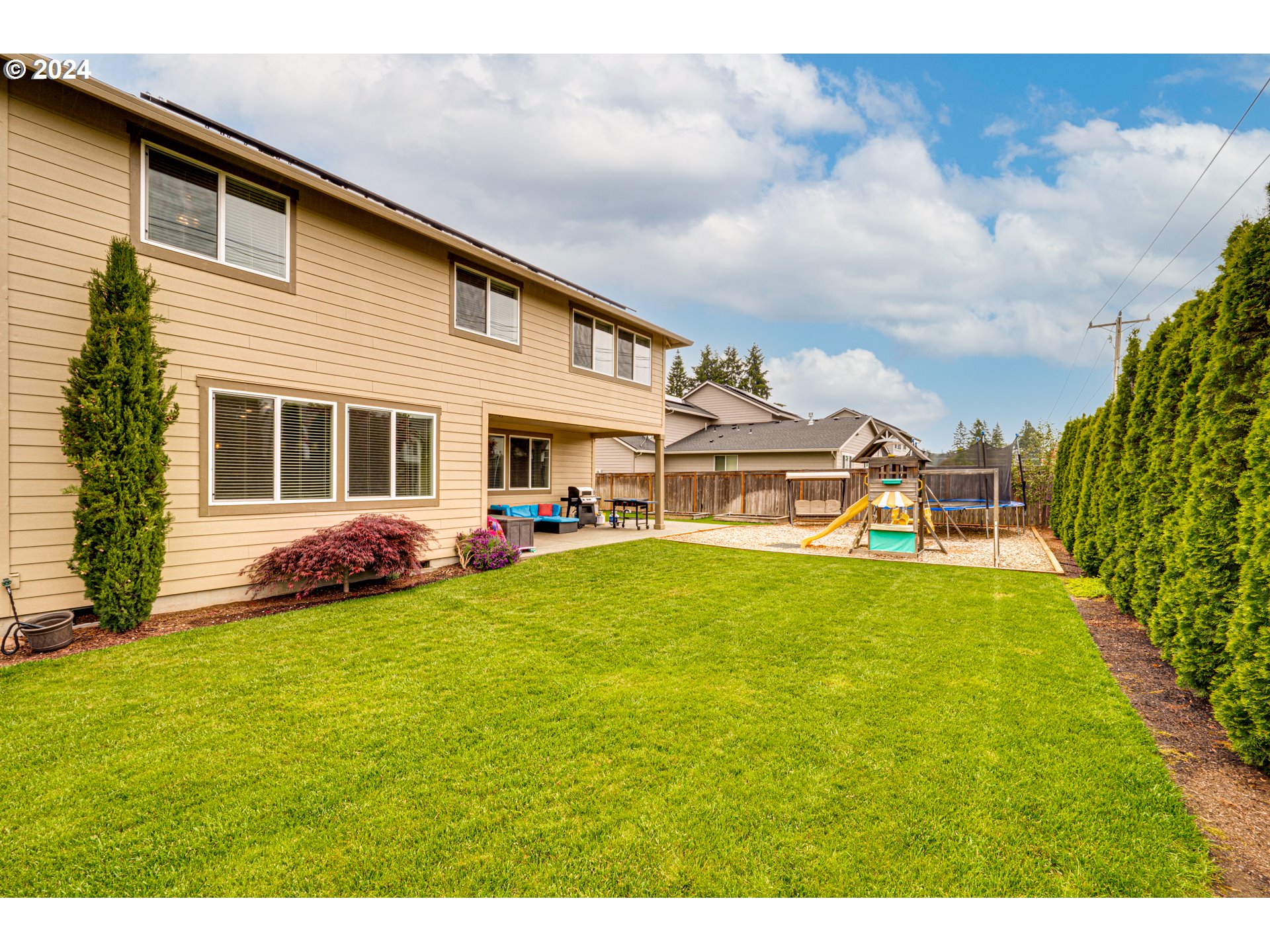 605 NE 149TH WAY