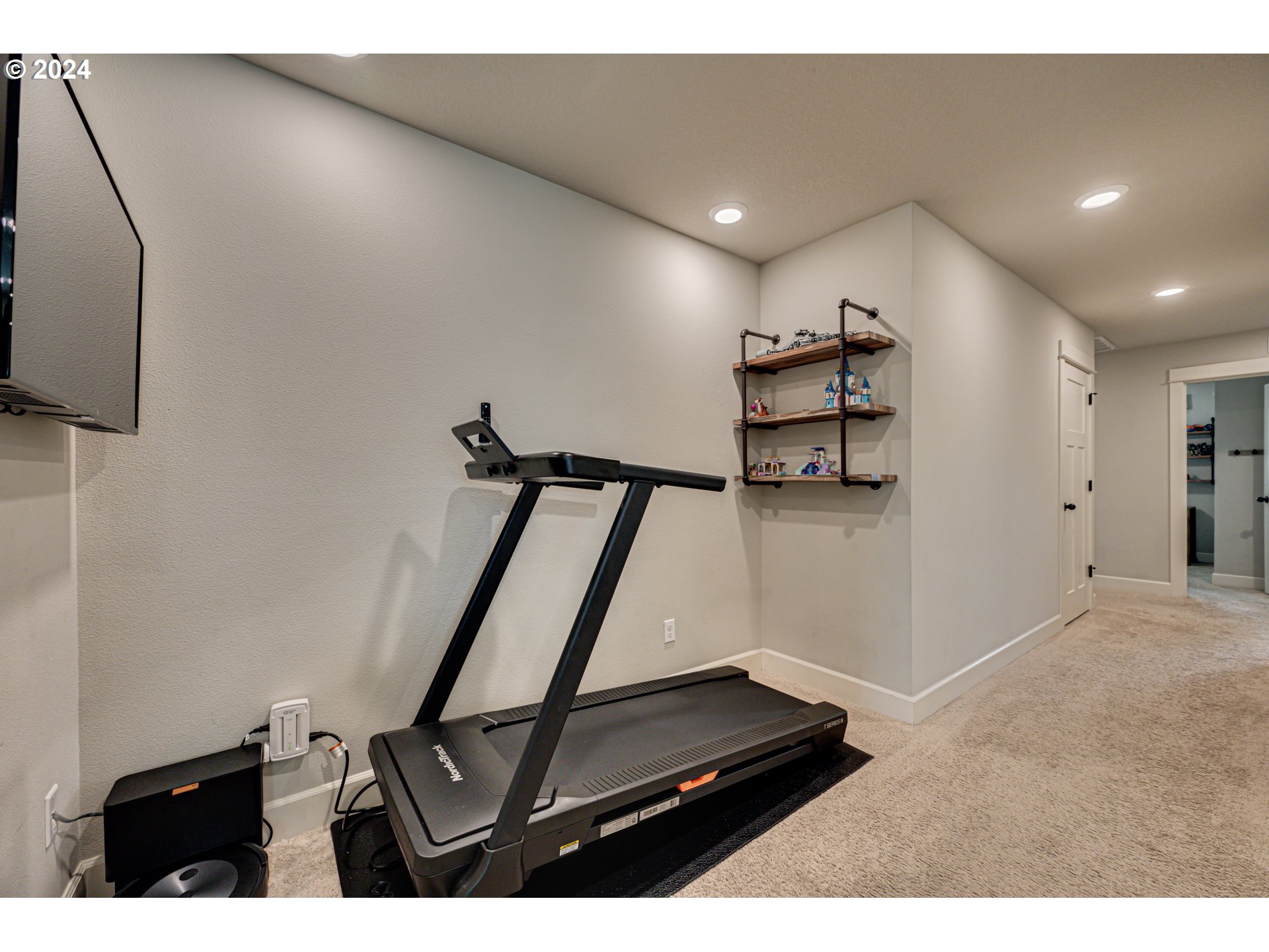 605 NE 149TH WAY