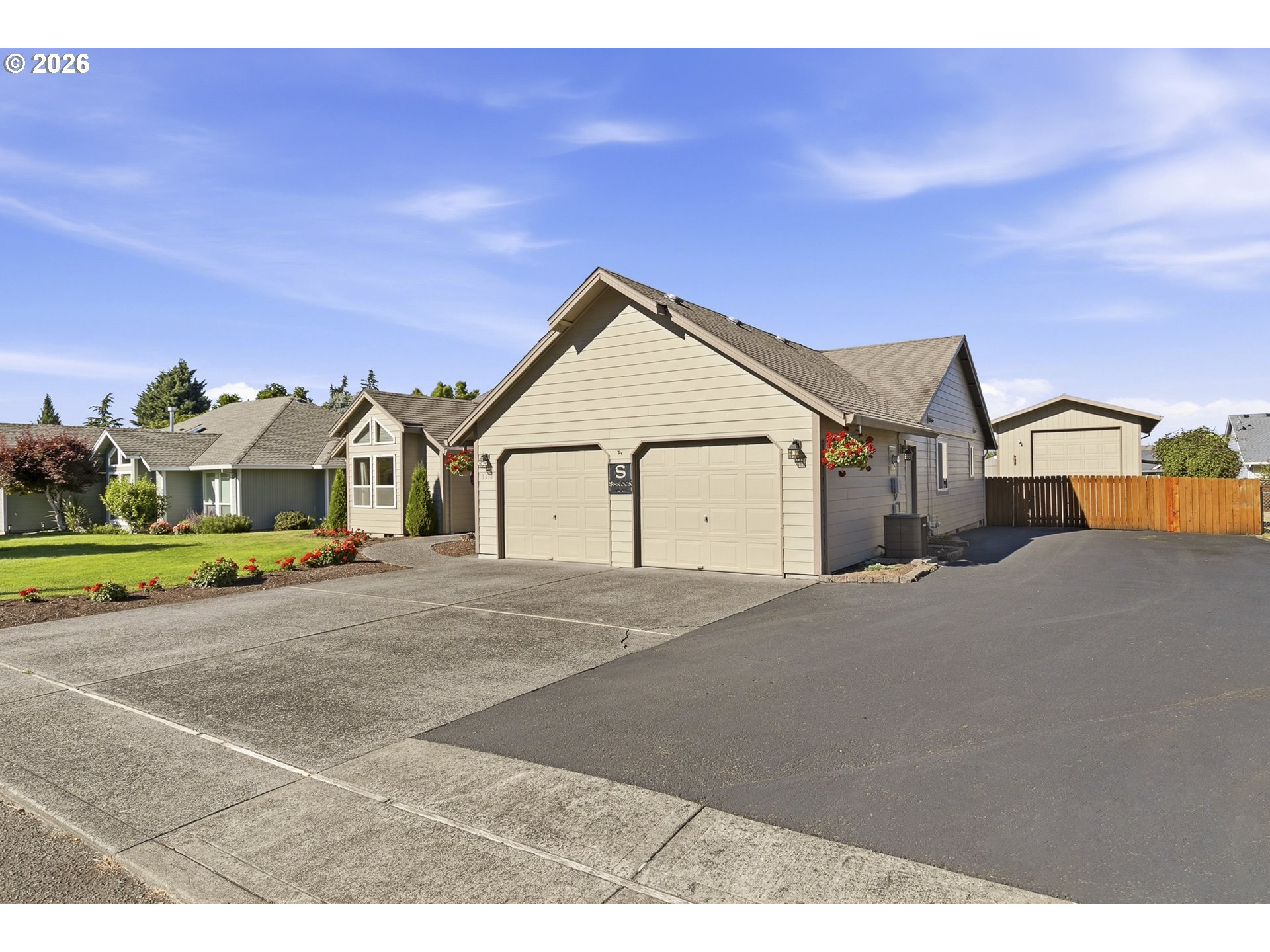 3310 PARK DR