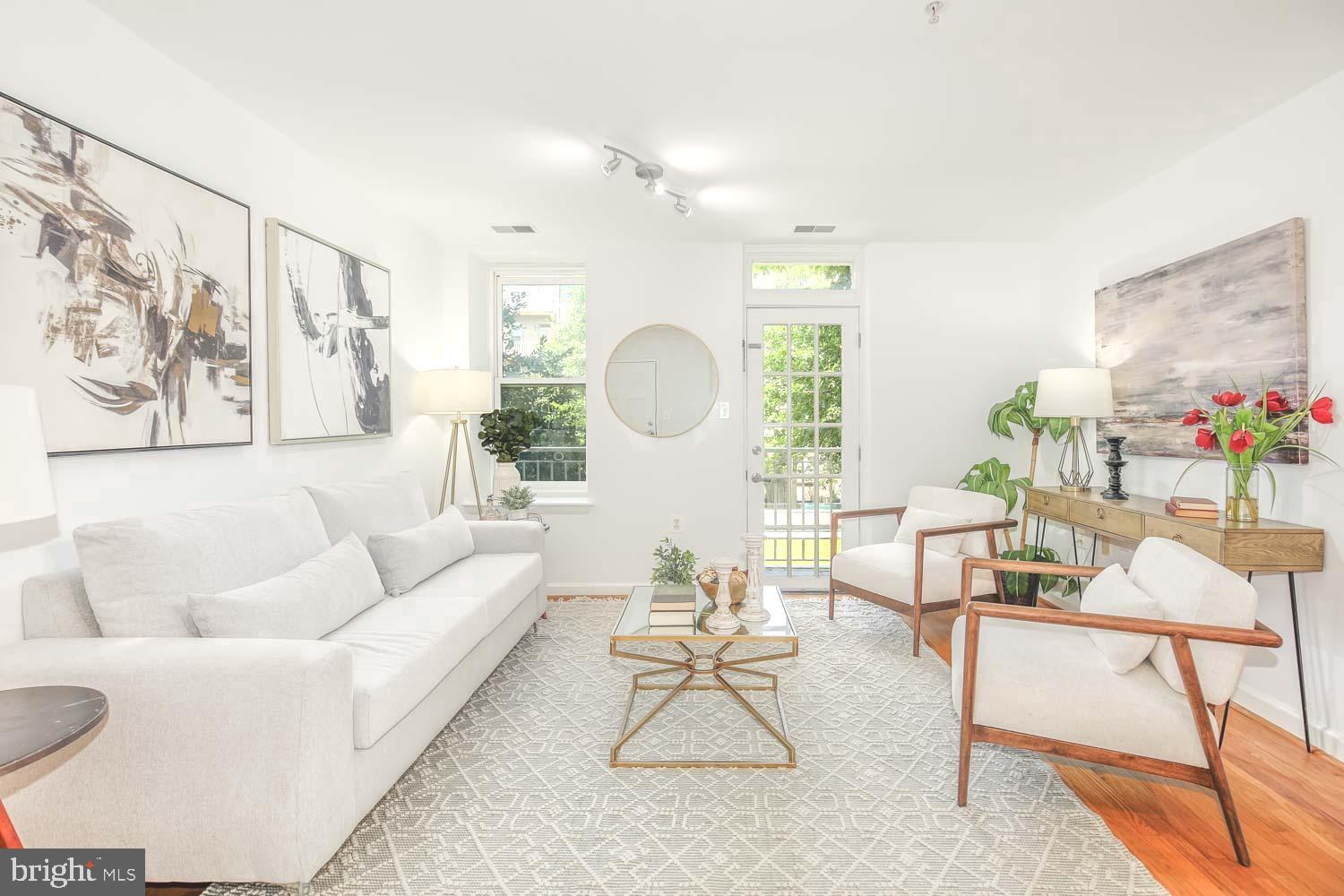 1308 Clifton St NW #118