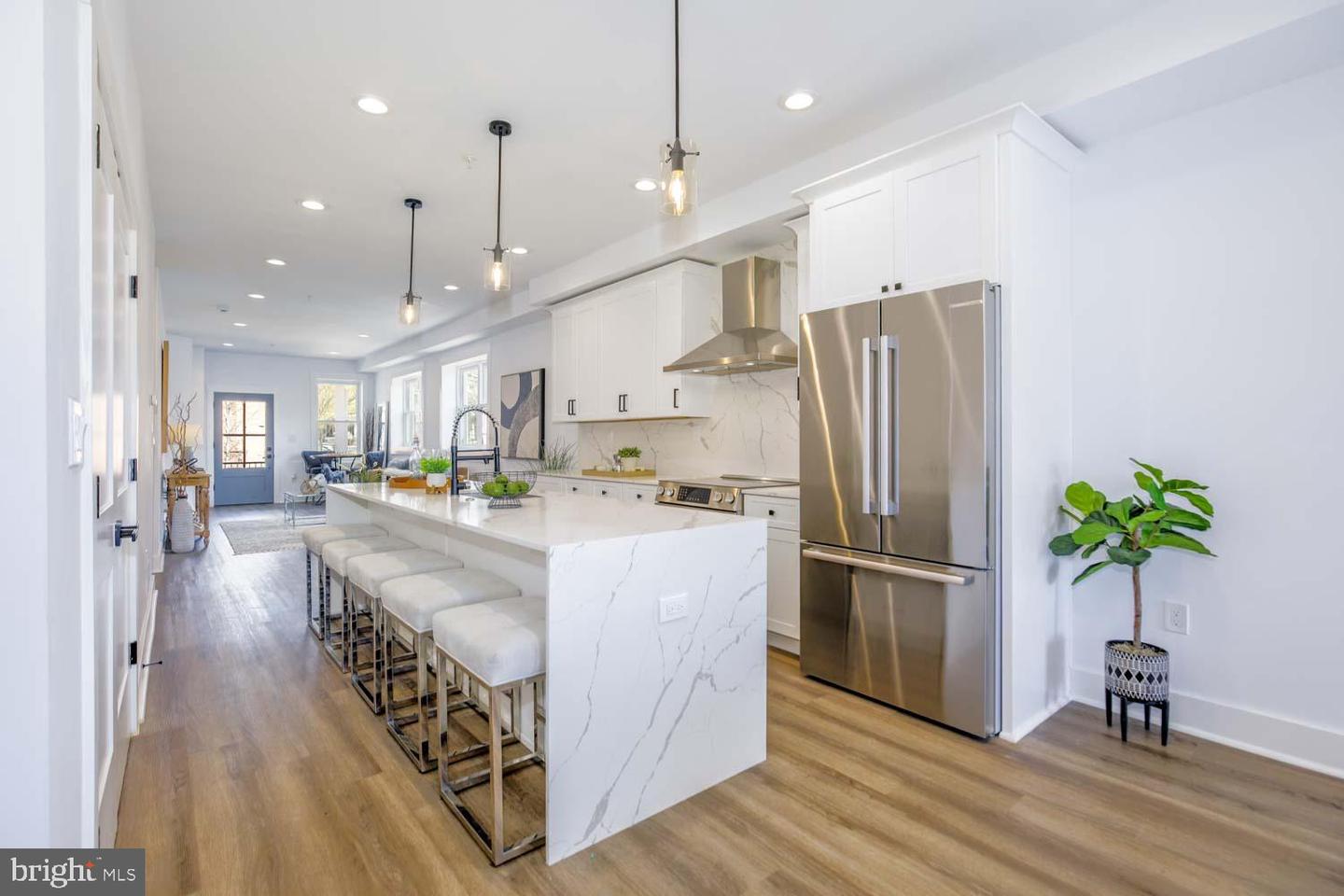 424 Taylor St NW #1