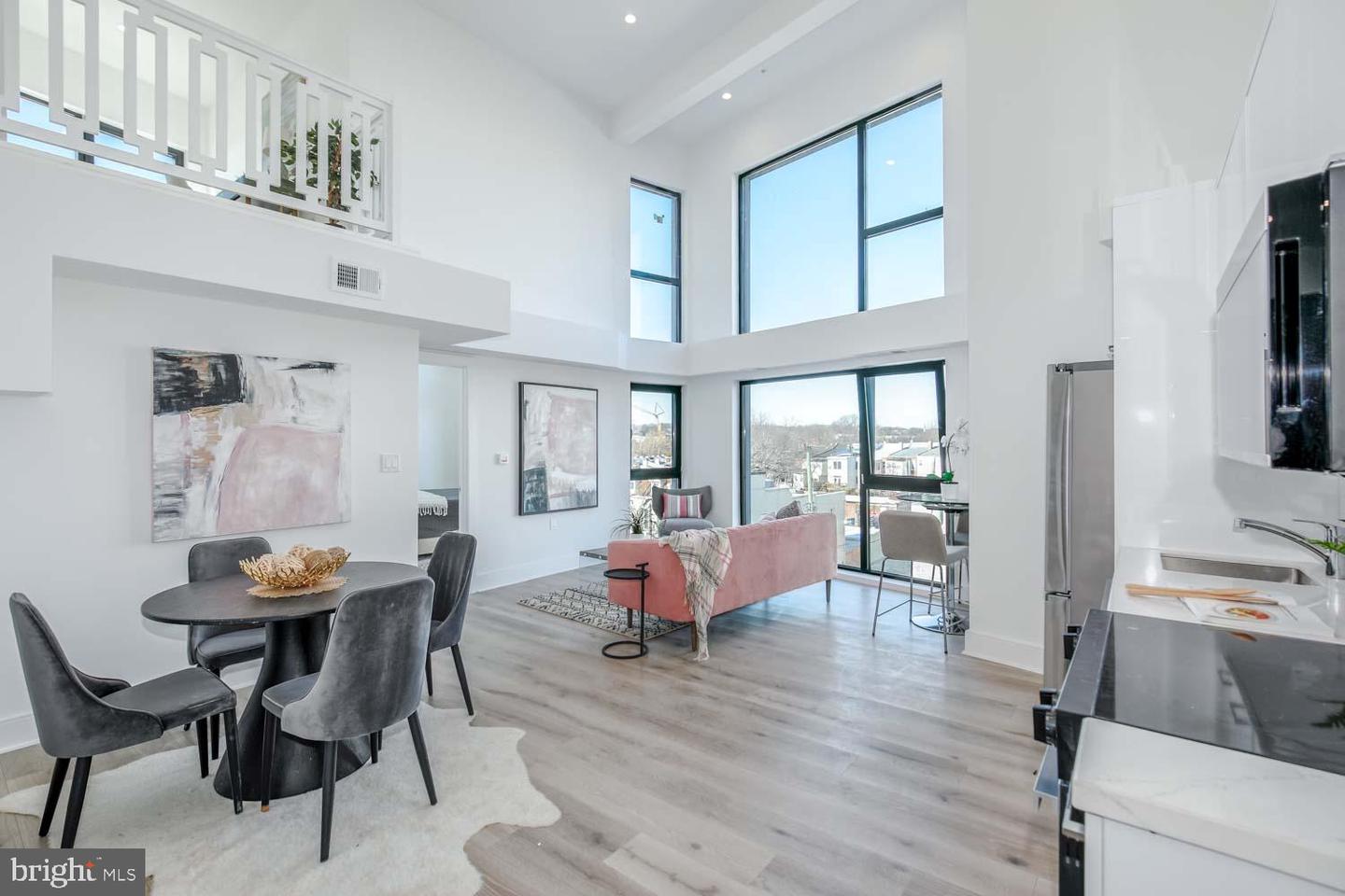 4328 Georgia Ave NW #401