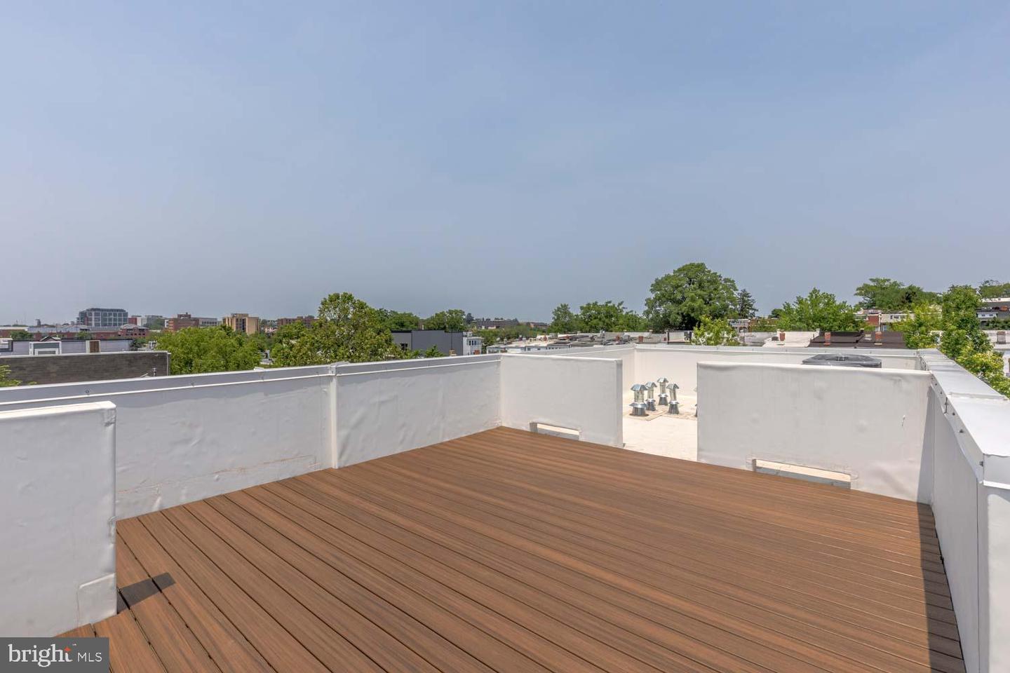 1237 Oates St NE #B