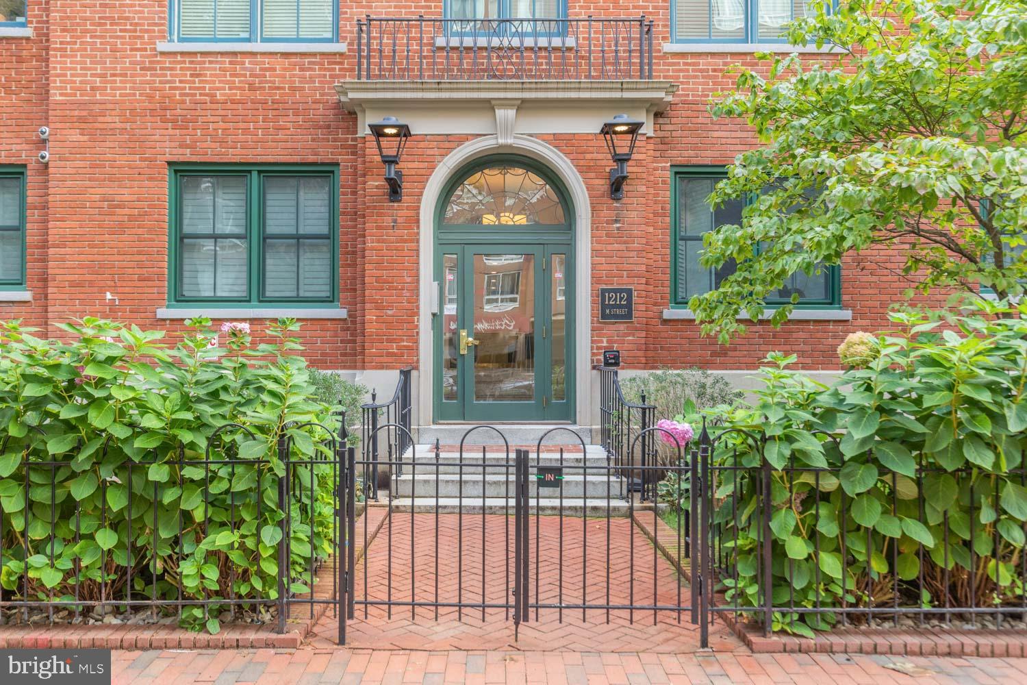 1212 M STREET NW 401