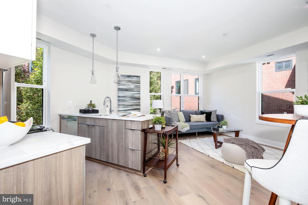 1421 SPRING ROAD NW IZ-204