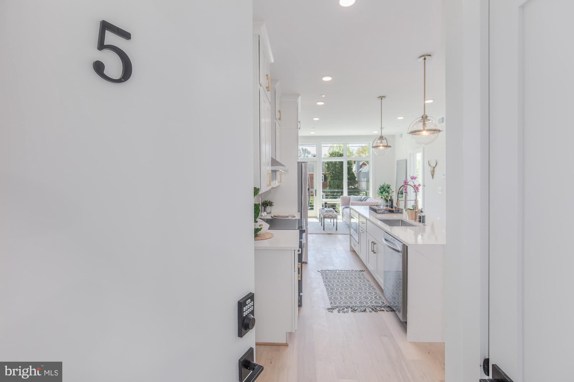 4347 HARRISON STREET NW 5