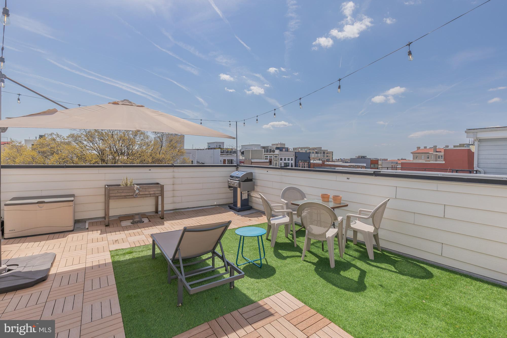 1444 HARVARD STREET NW 302