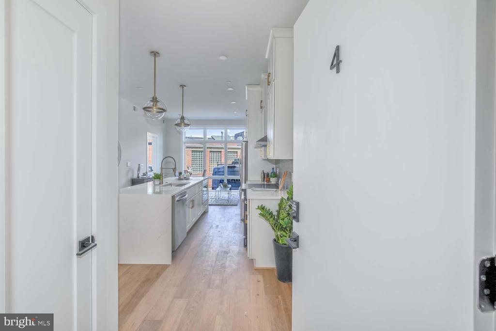 4347 HARRISON STREET NW Unit: 4