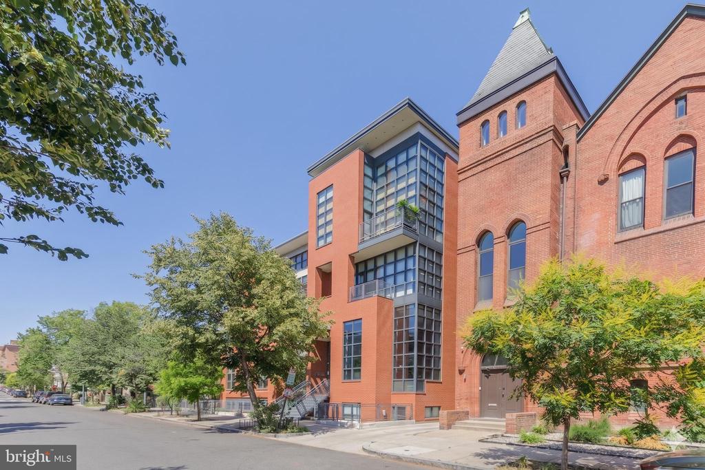 2109 10TH STREET NW Unit: G01