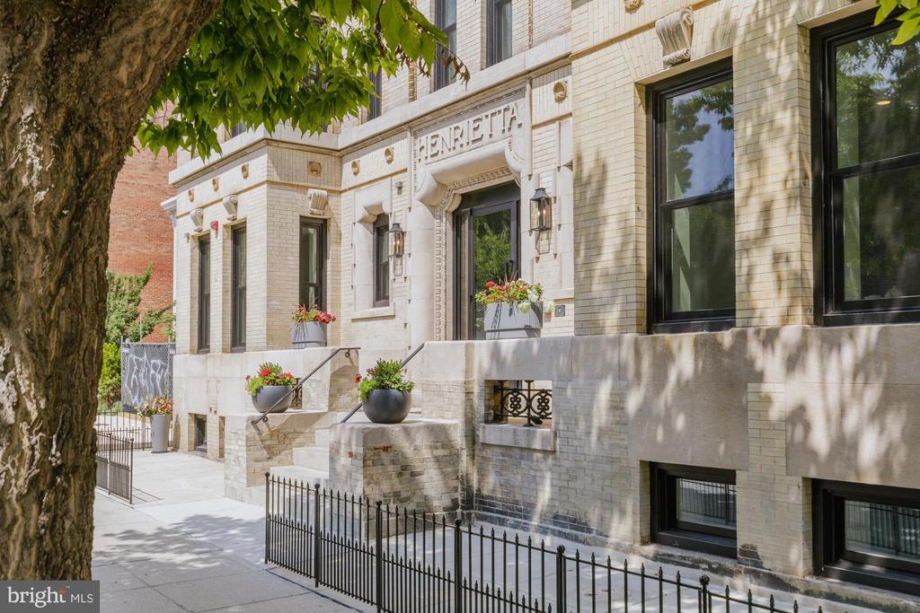 933 N STREET NW Unit: B01