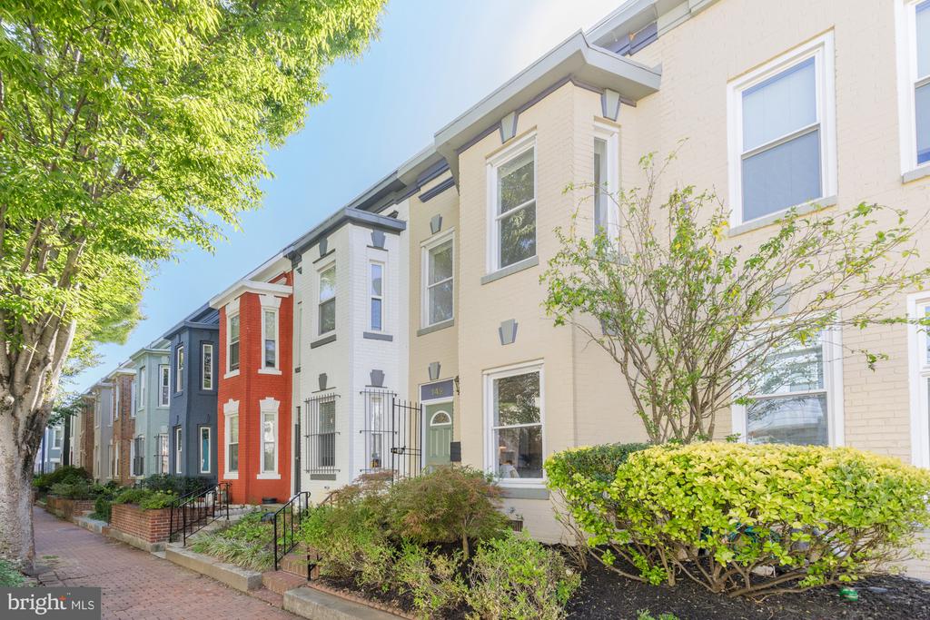 142 BATES STREET NW