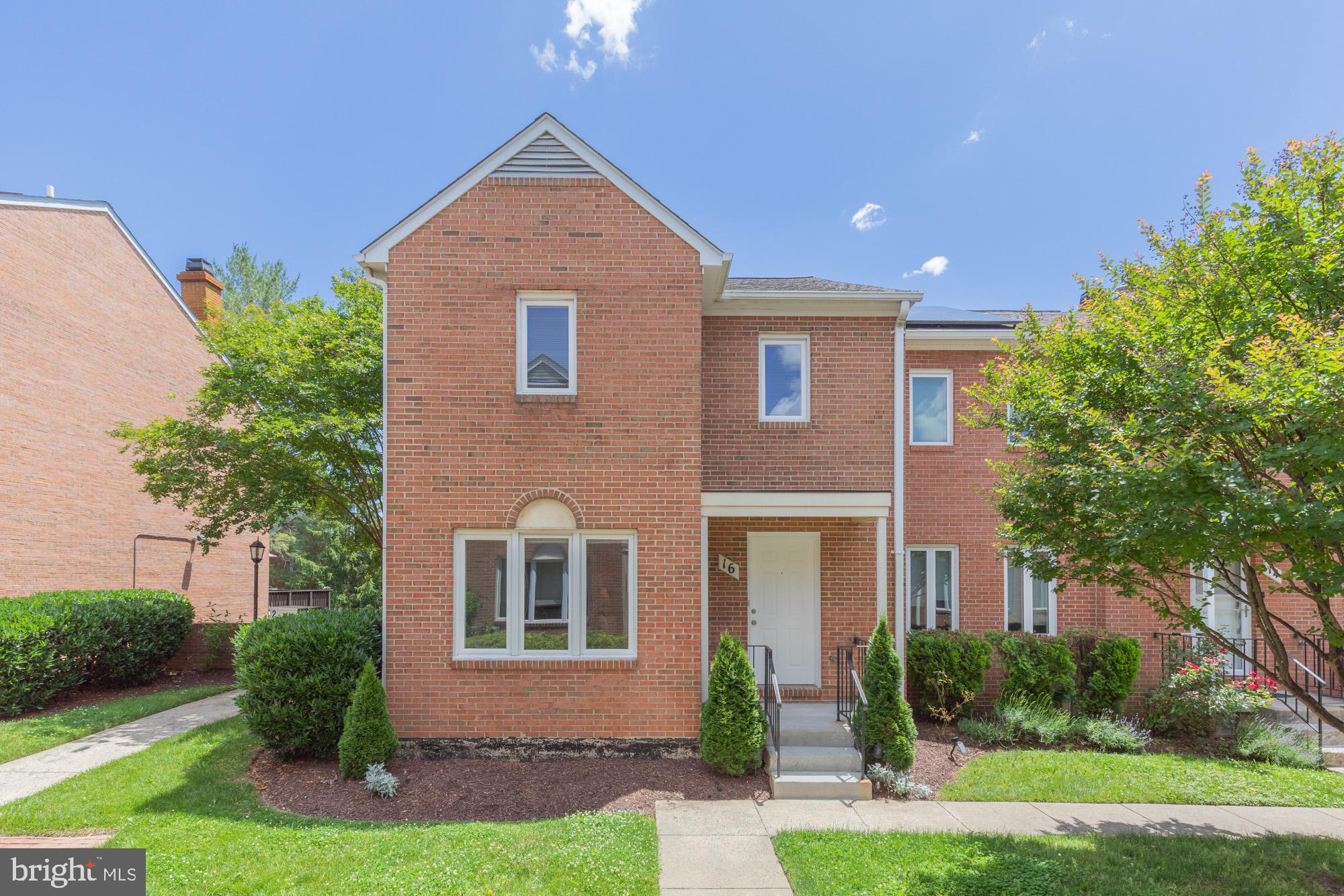 16 ROCKCREST CIRCLE