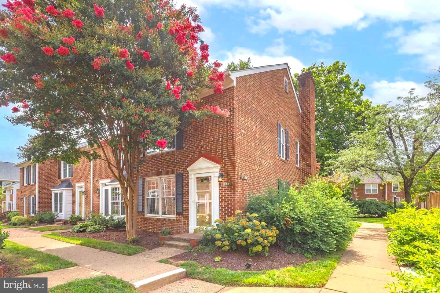 2526-E S ARLINGTON MILL DRIVE #5