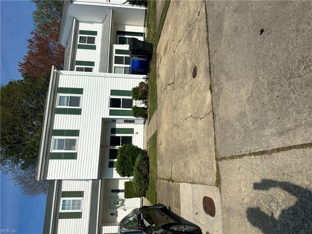 637 Aubrey DR