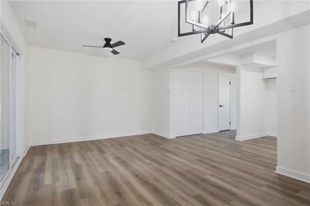 2510 King CT