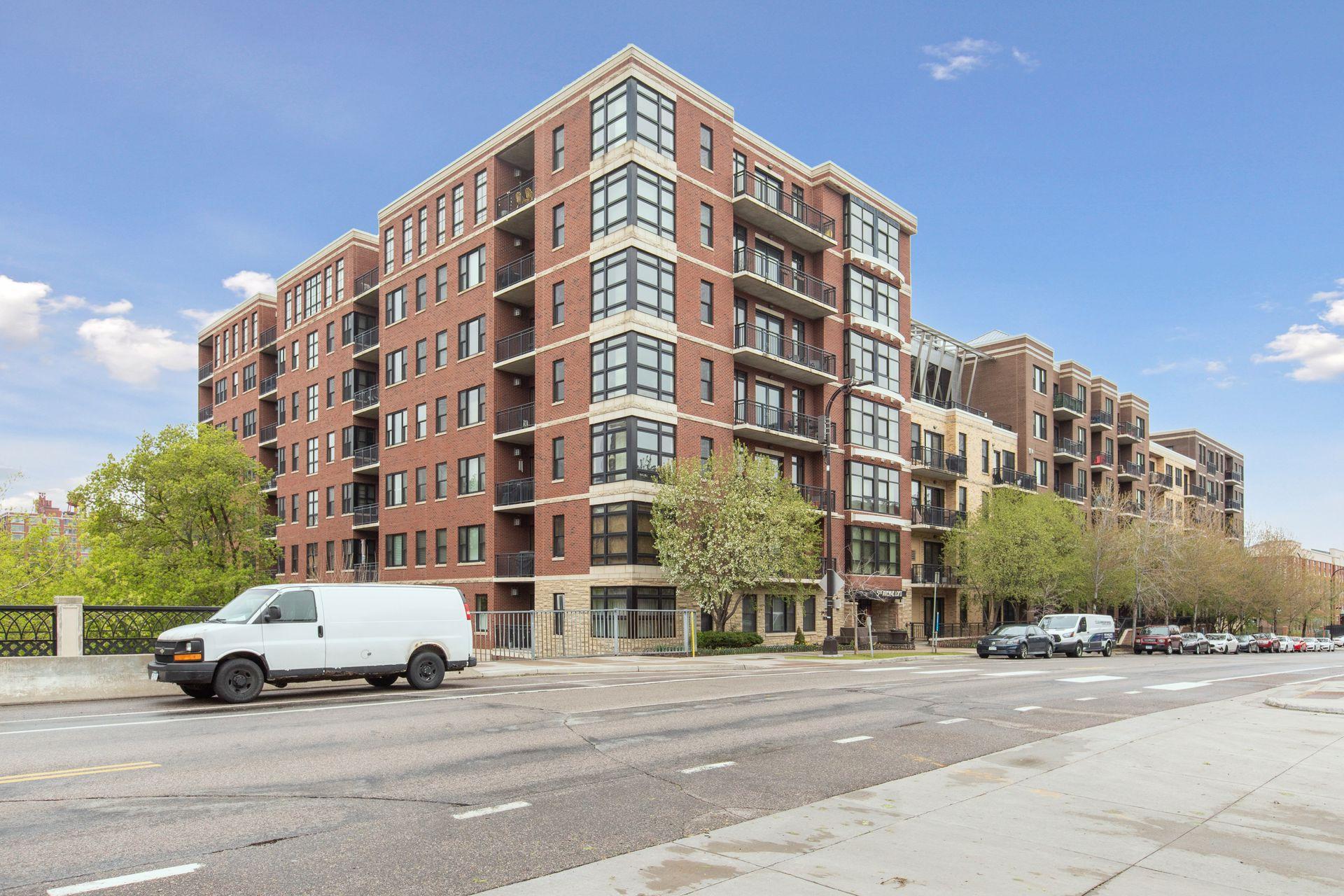 401 N 2nd Street Unit: 407