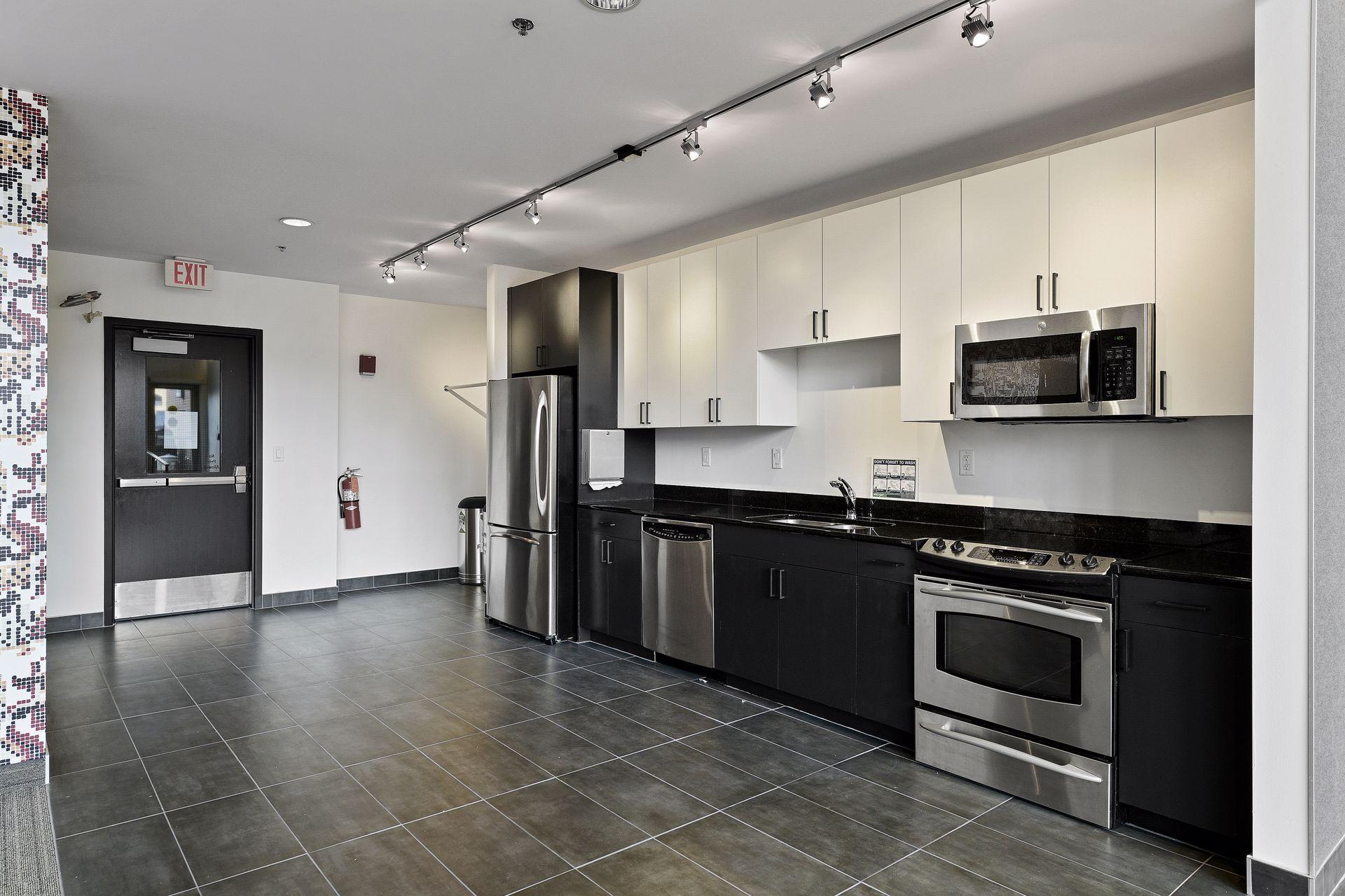 401 N 2nd Street Unit: 407