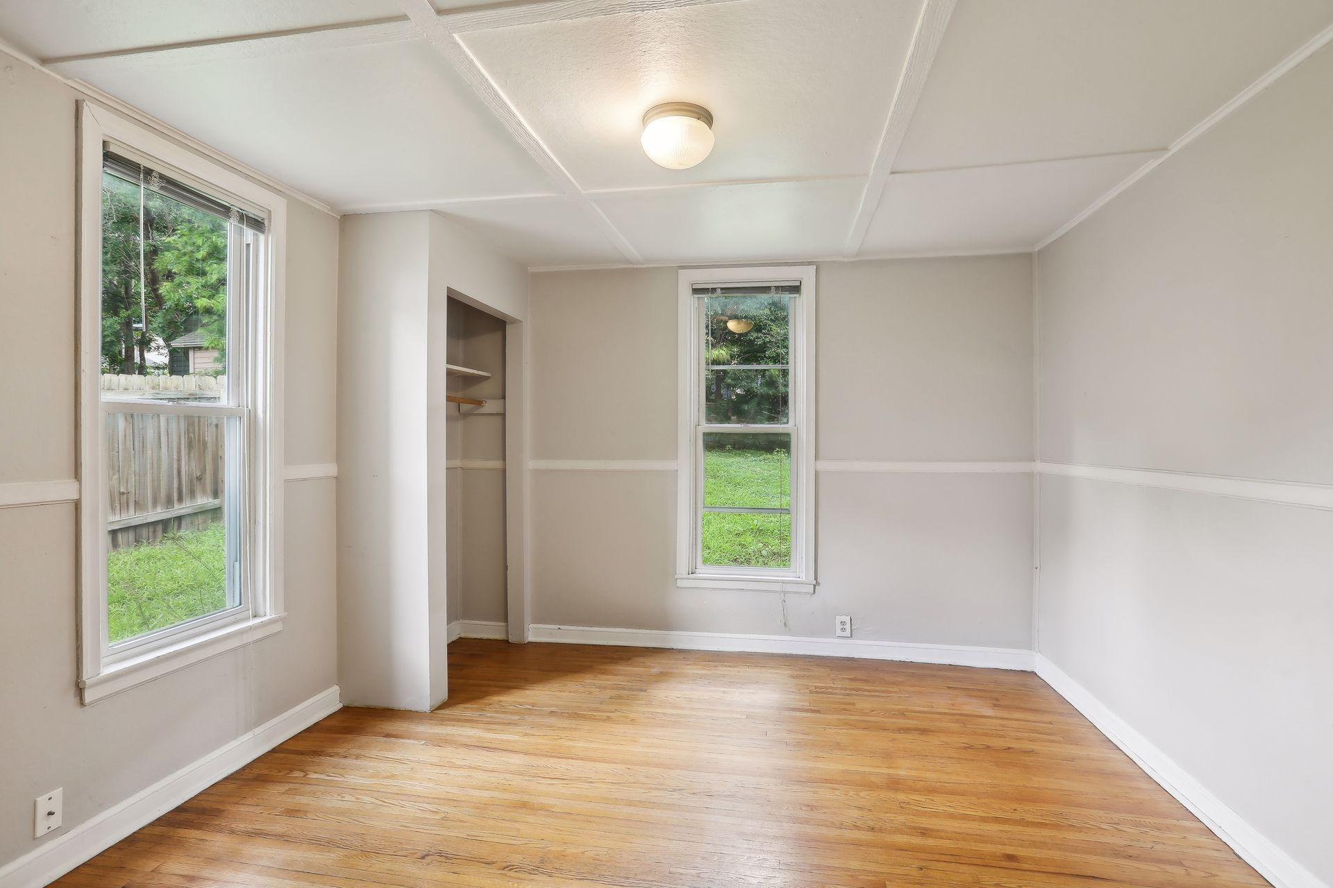 2407 Fillmore Street NE