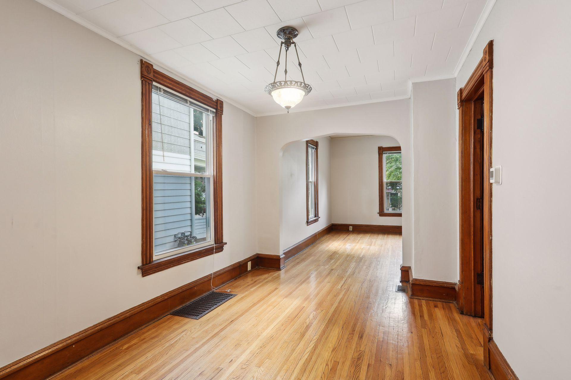 2407 Fillmore Street NE