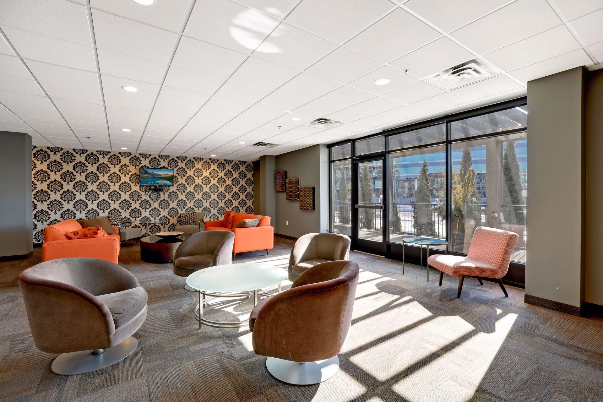 3104 W Lake Street Unit: 401