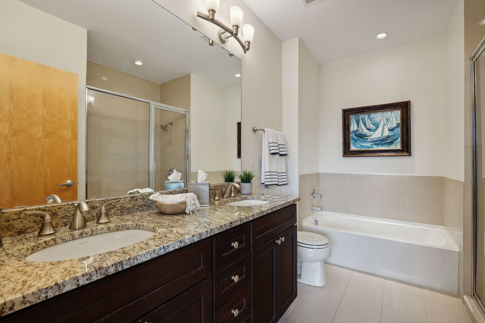 3104 W Lake Street Unit: 401