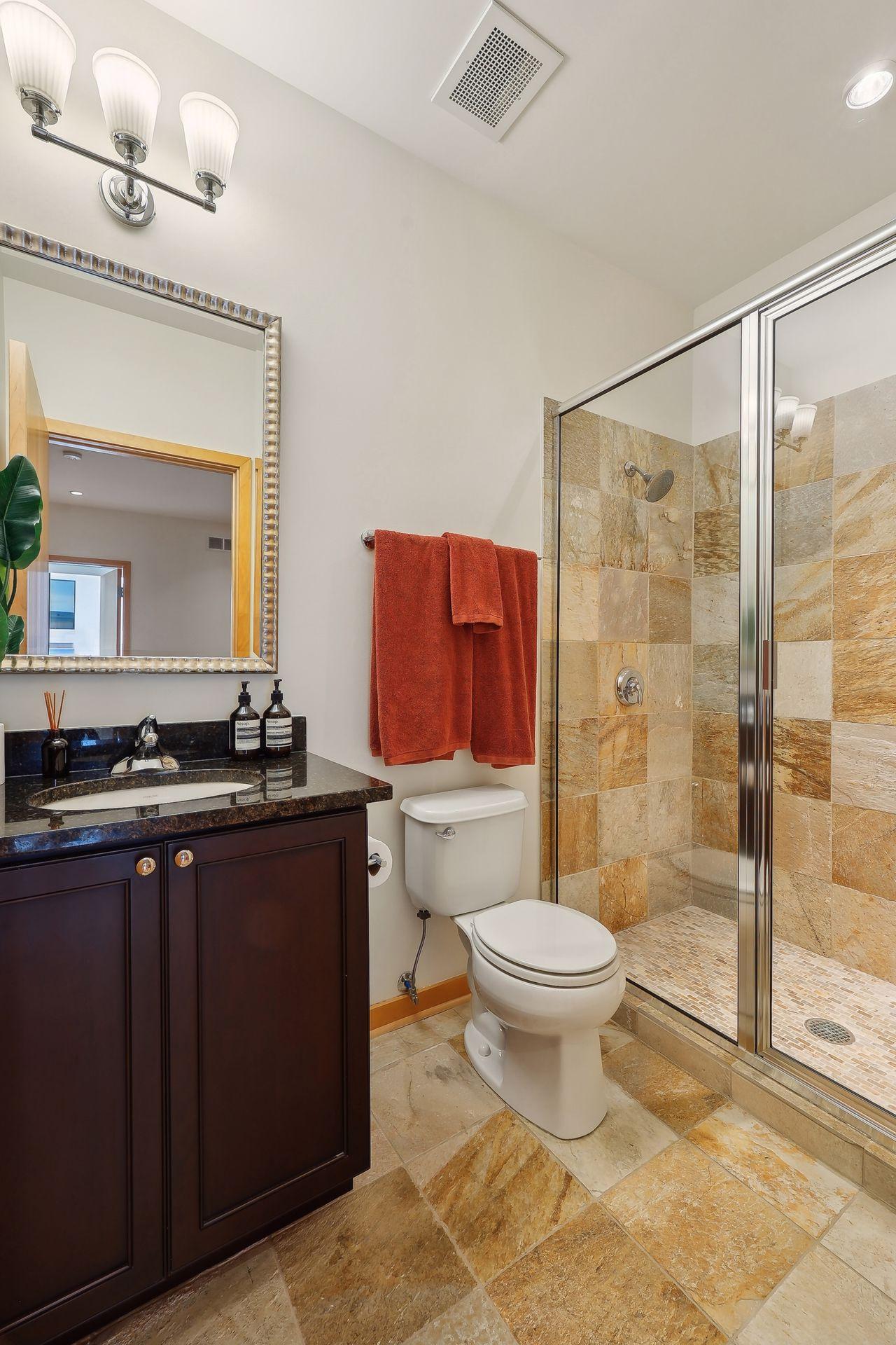 3104 W Lake Street Unit: 401