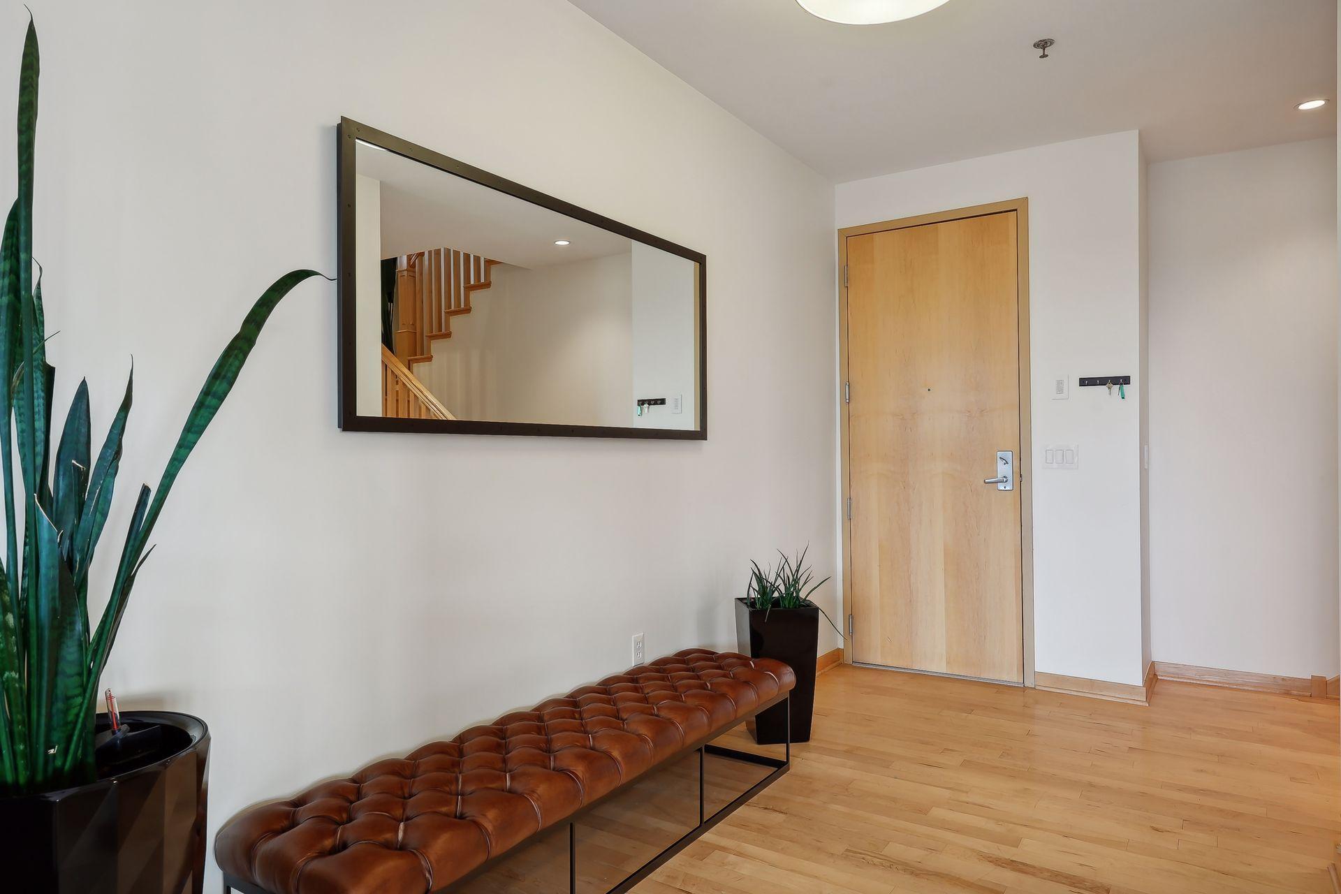 3104 W Lake Street Unit: 401