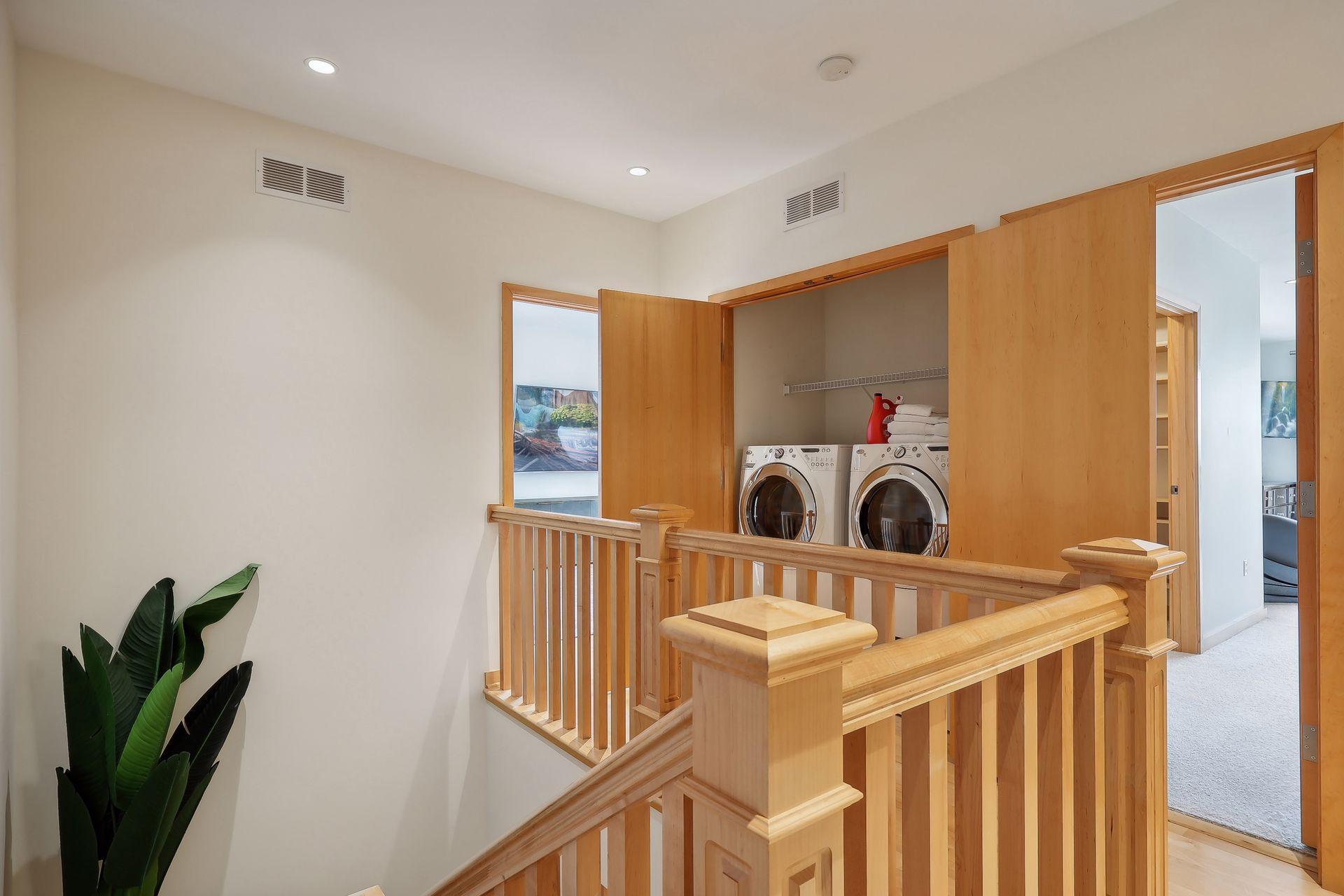 3104 W Lake Street Unit: 401