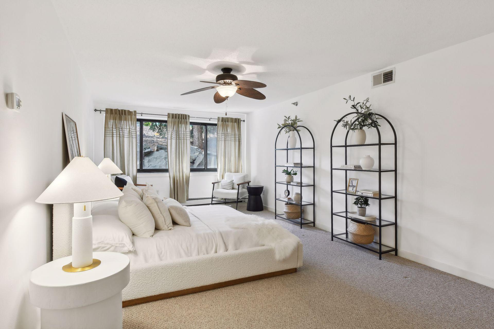 48 Groveland Terrace Unit: B106