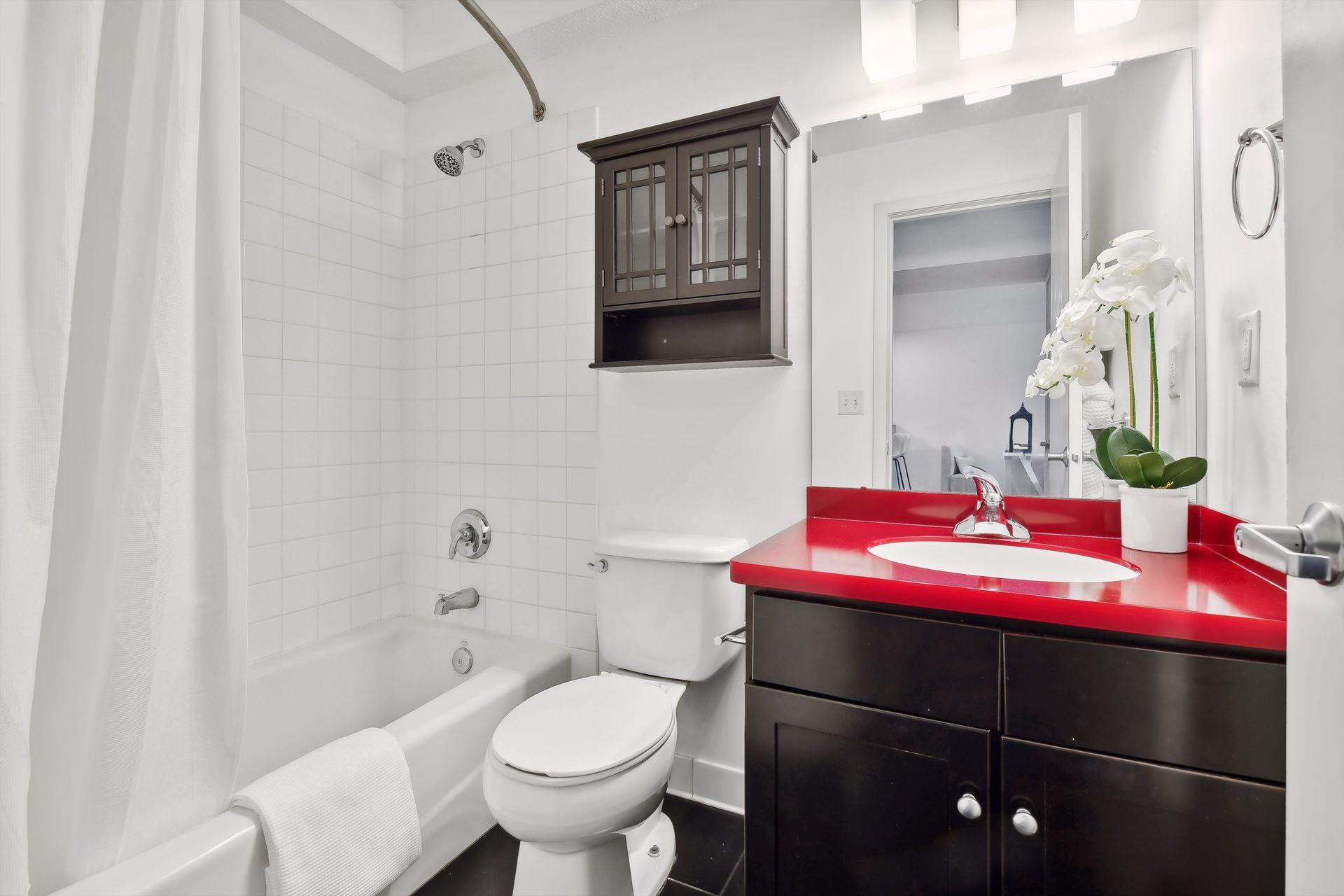 48 Groveland Terrace Unit: B106