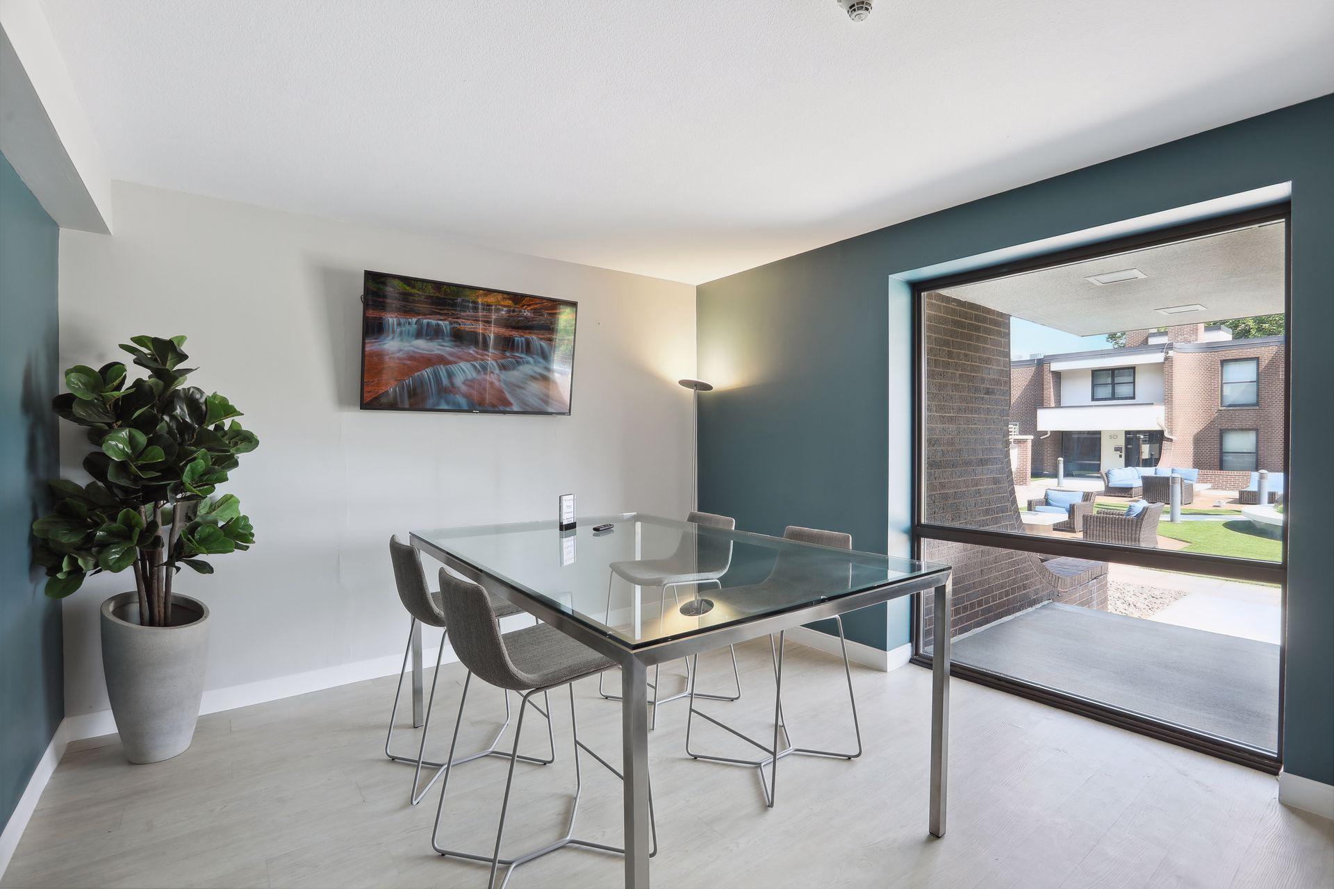 48 Groveland Terrace Unit: B106
