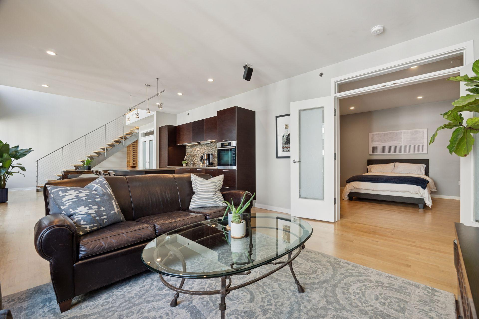 3104 W Lake Street Unit: 403