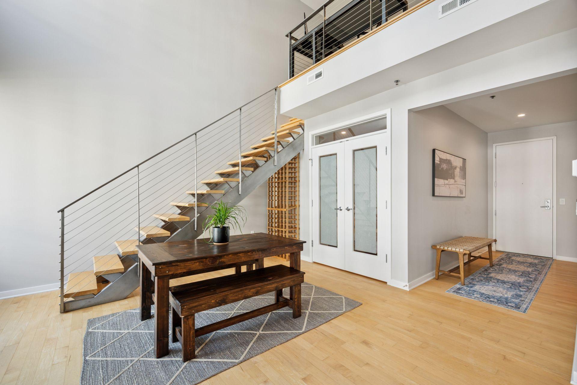 3104 W Lake Street Unit: 403