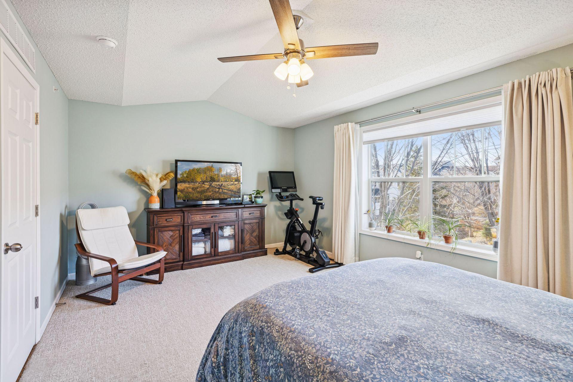 1632 Legacy Parkway E Unit: 4