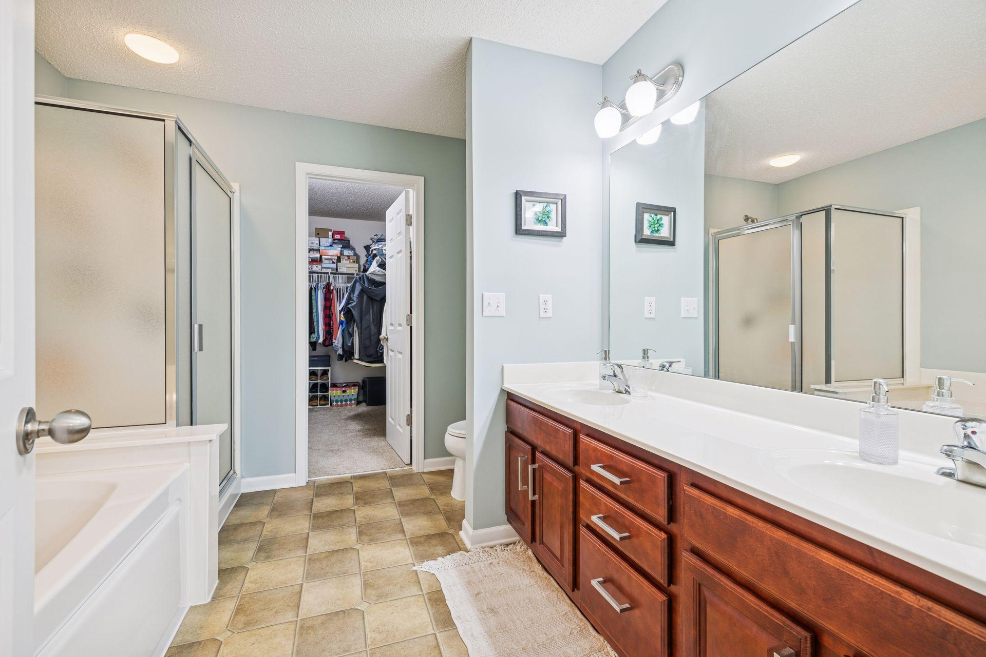 1632 Legacy Parkway E Unit: 4