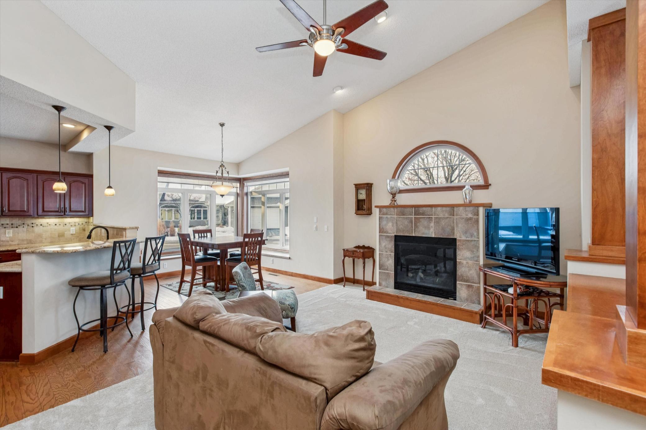 14550 Hunters Lane