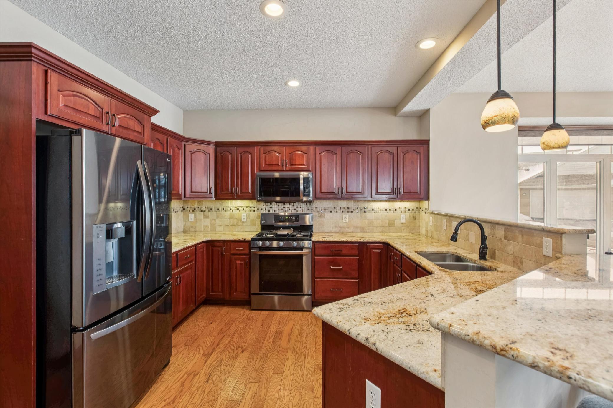 14550 Hunters Lane