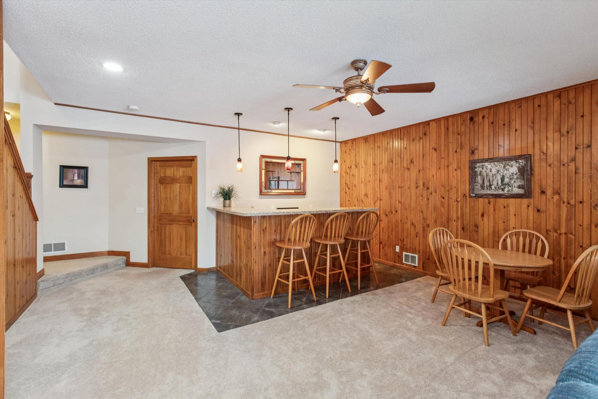 14550 Hunters Lane