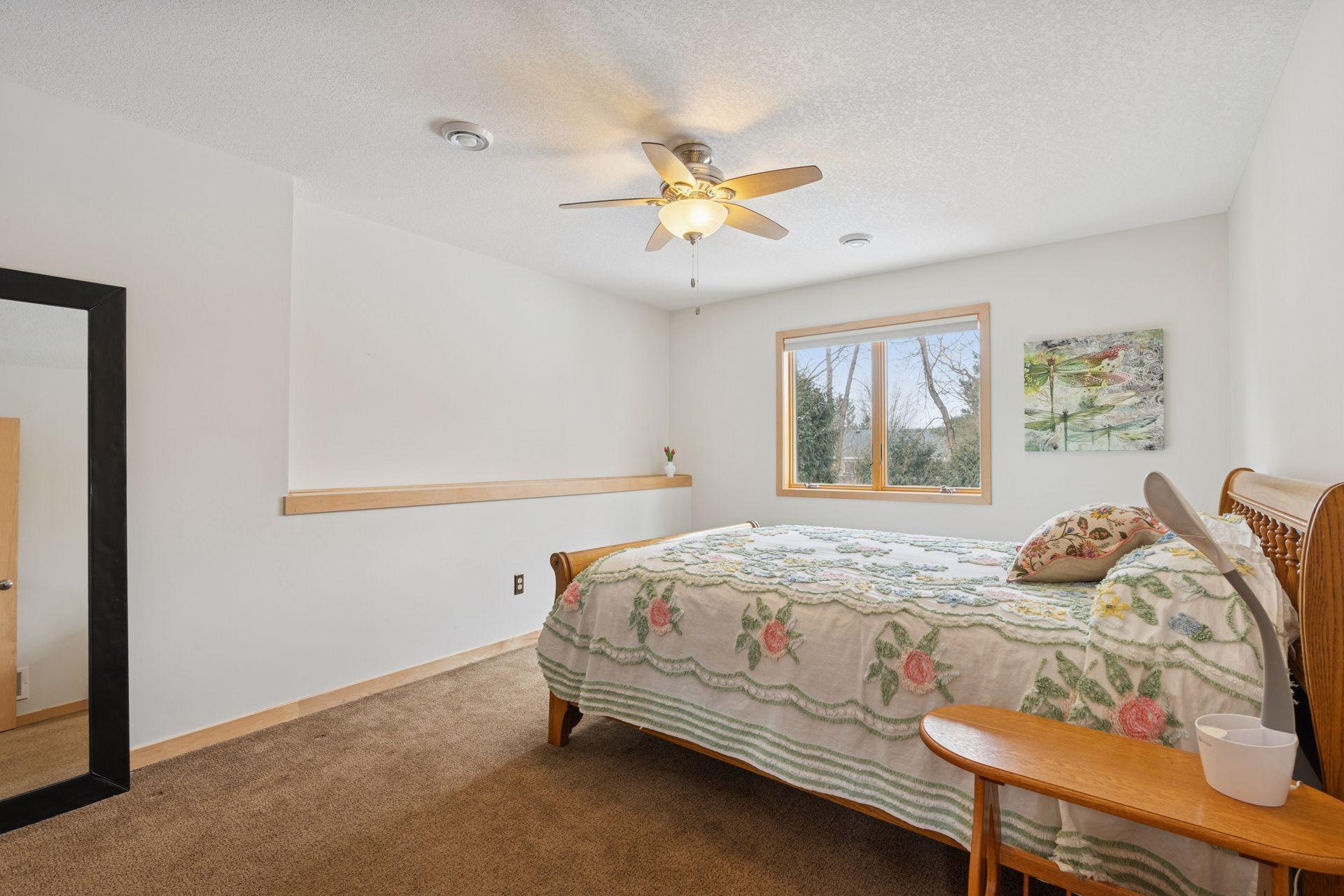 2215 Greenfield Drive E