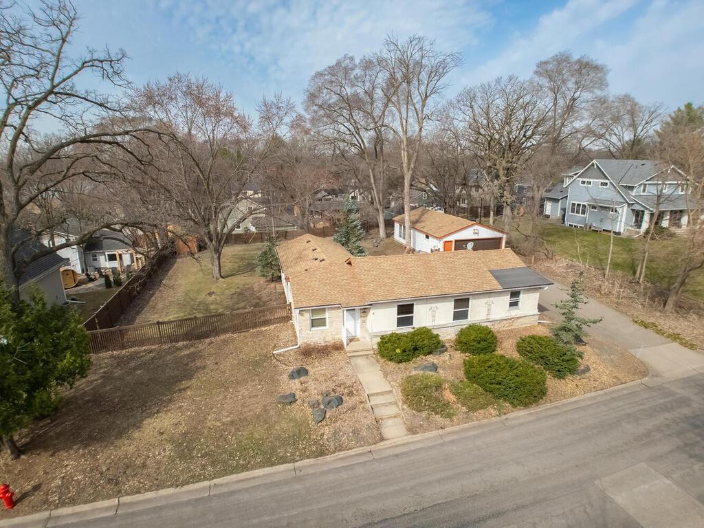 4152 Brunswick Avenue S