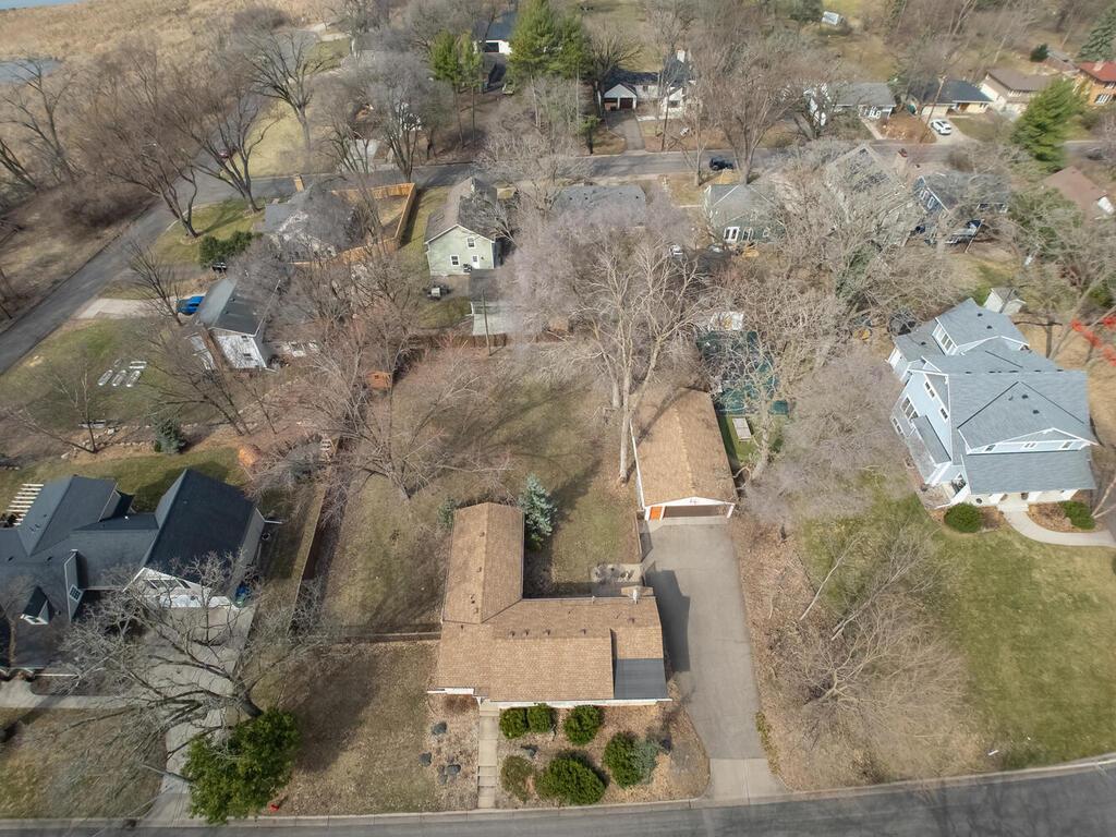 4152 Brunswick Avenue S