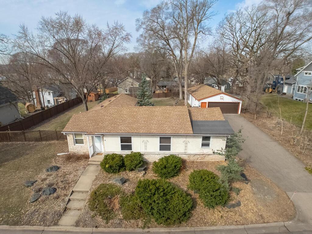 4152 Brunswick Avenue S