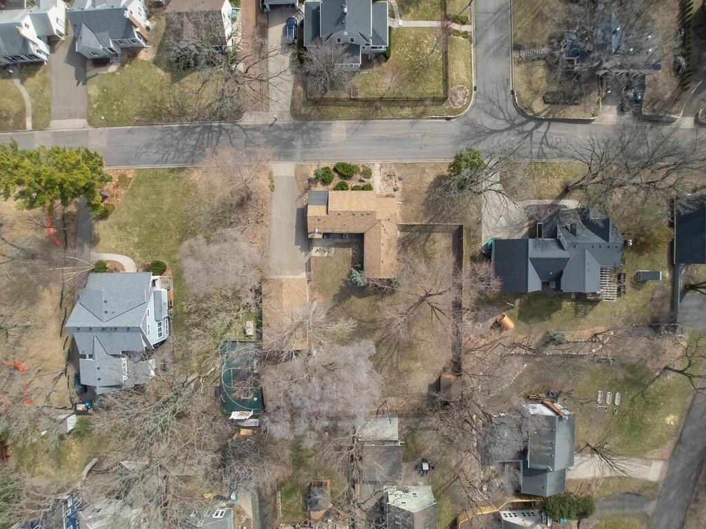 4152 Brunswick Avenue S